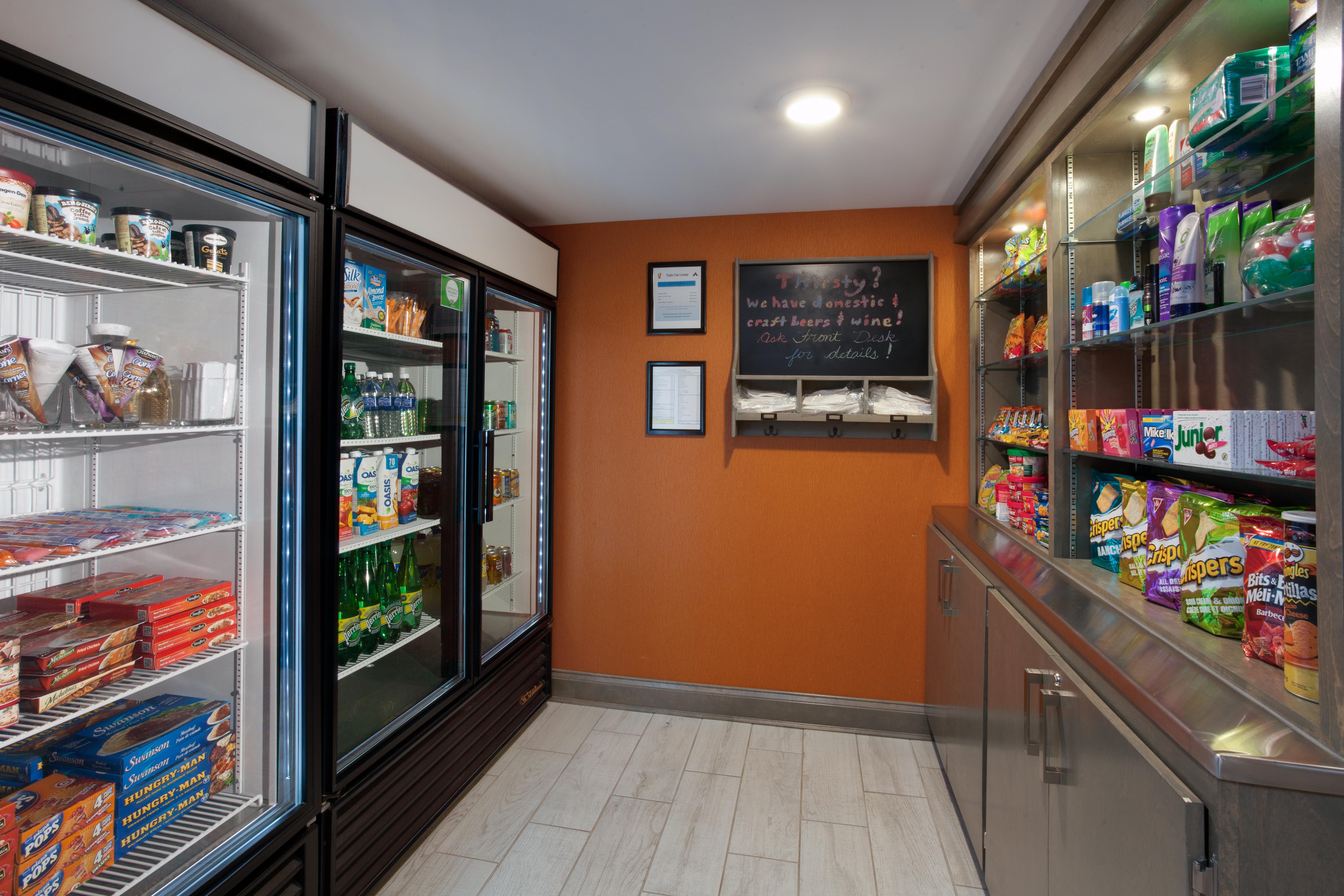 Holiday Inn Express Hotel & Suites Uptown Fredericton By Ihg Buitenkant foto