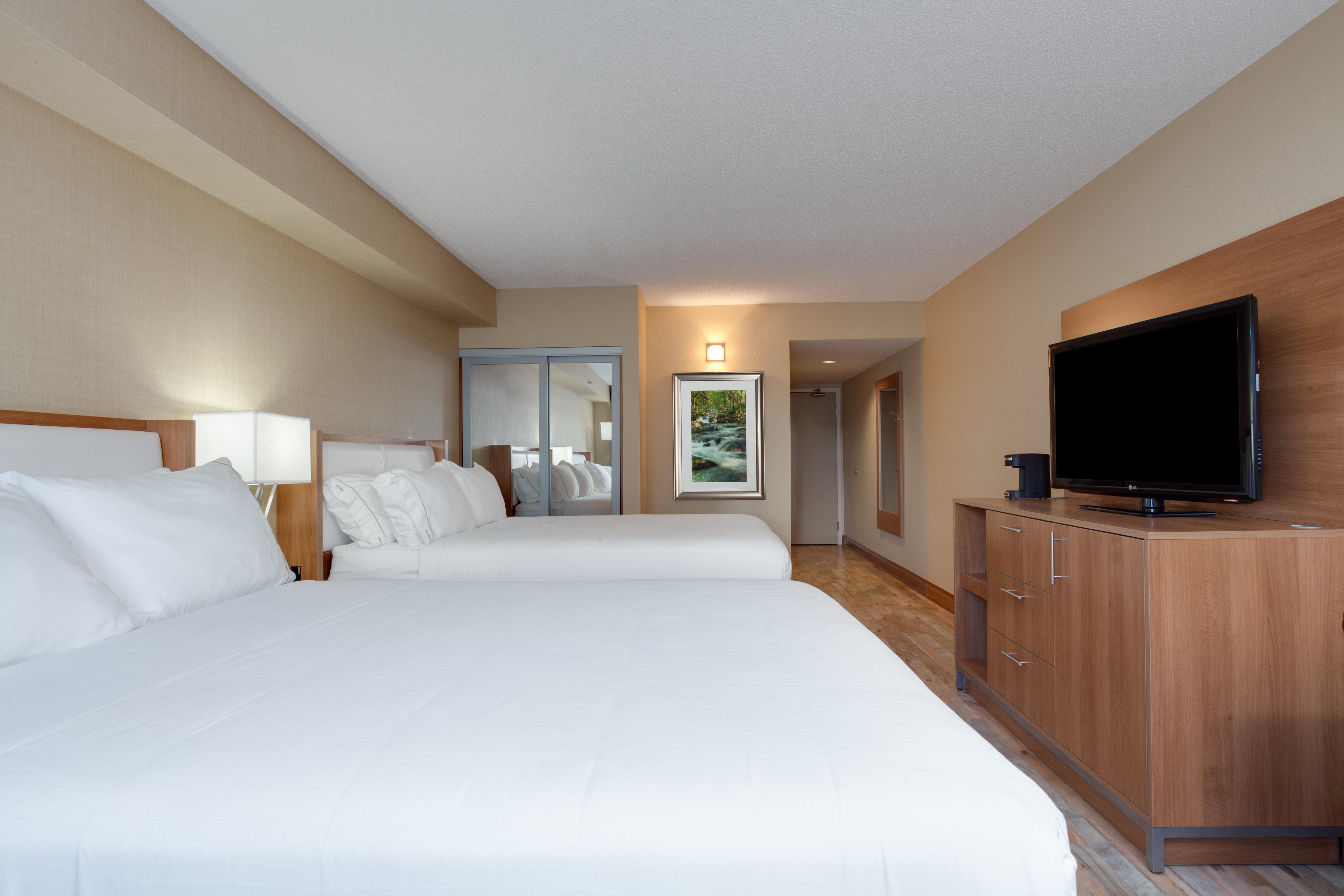 Holiday Inn Express Hotel & Suites Uptown Fredericton By Ihg Buitenkant foto