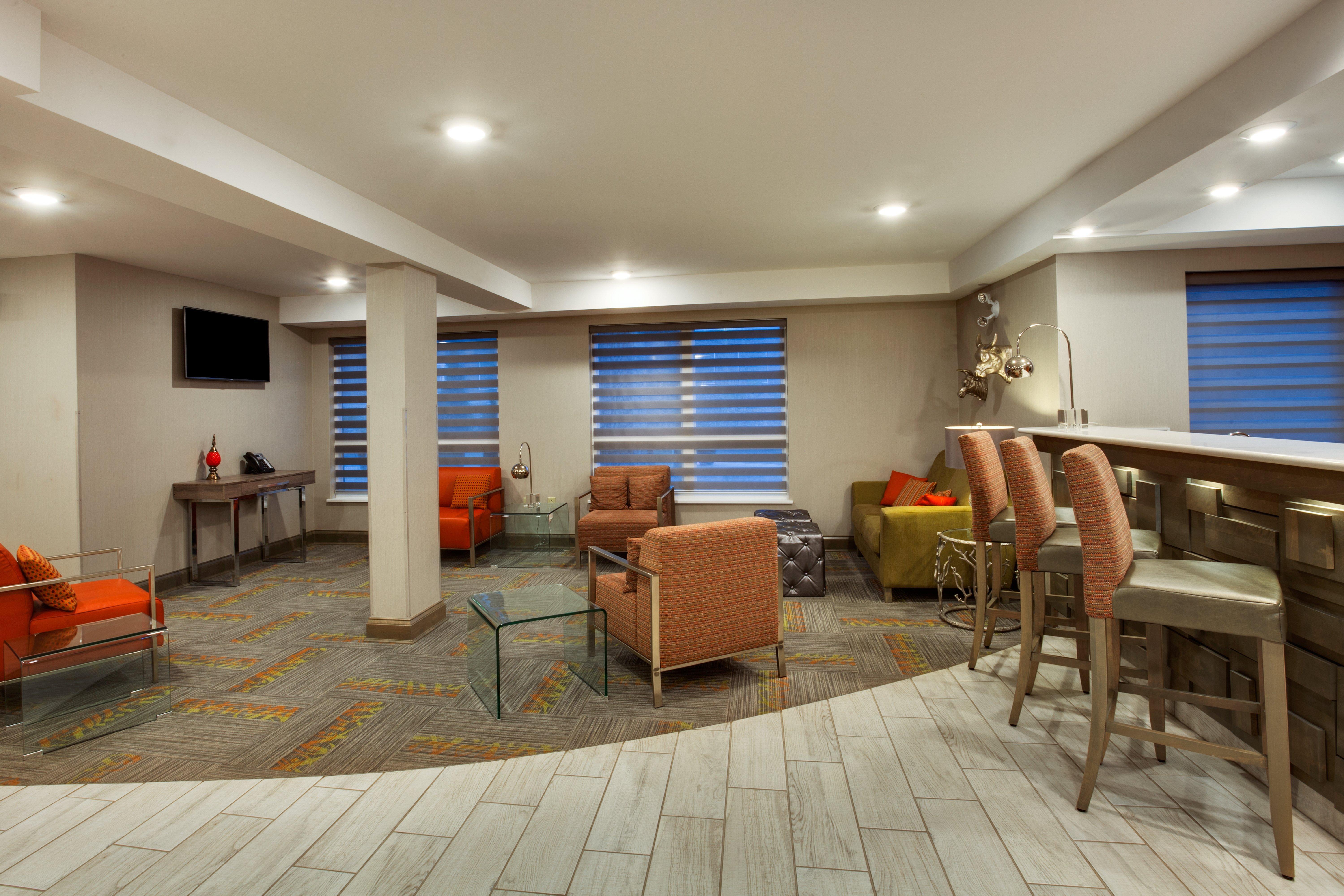 Holiday Inn Express Hotel & Suites Uptown Fredericton By Ihg Buitenkant foto