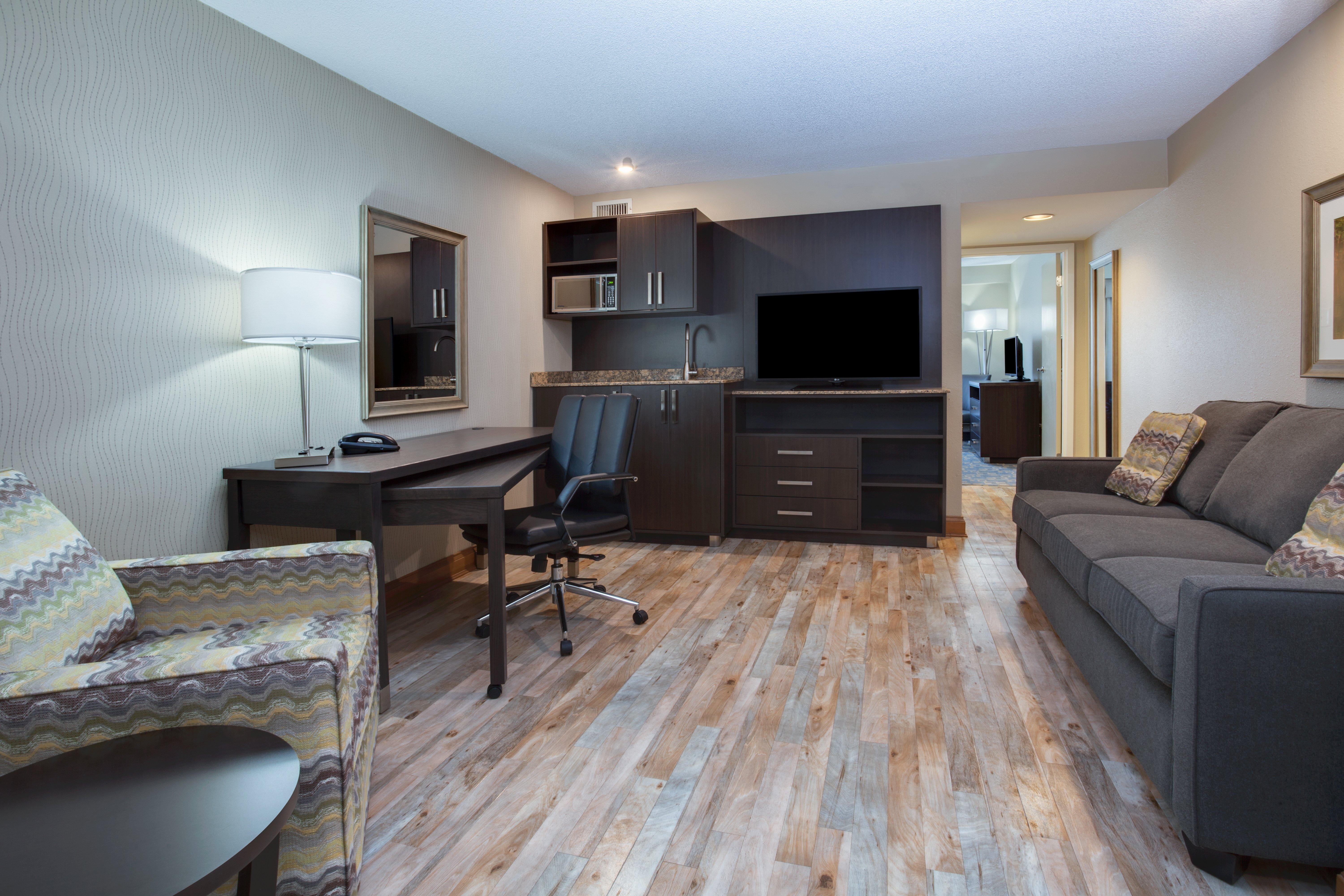 Holiday Inn Express Hotel & Suites Uptown Fredericton By Ihg Buitenkant foto